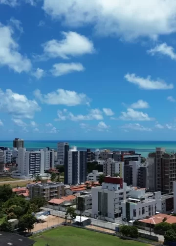 Fashion Story: From the Catwalk to Your Closet